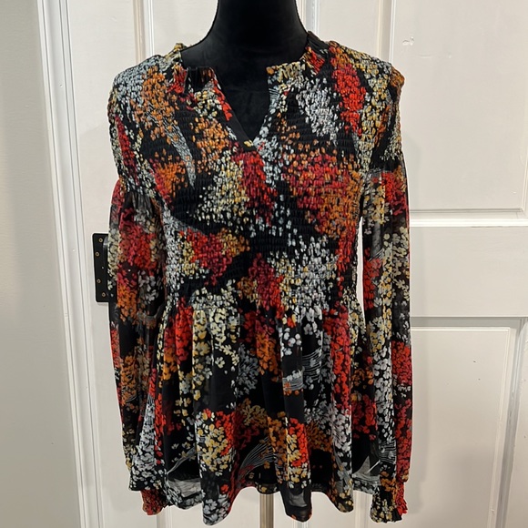 Anthropology Akemi + Kin size SM lined floral top w/ smocking stretch fit - Picture 4 of 7